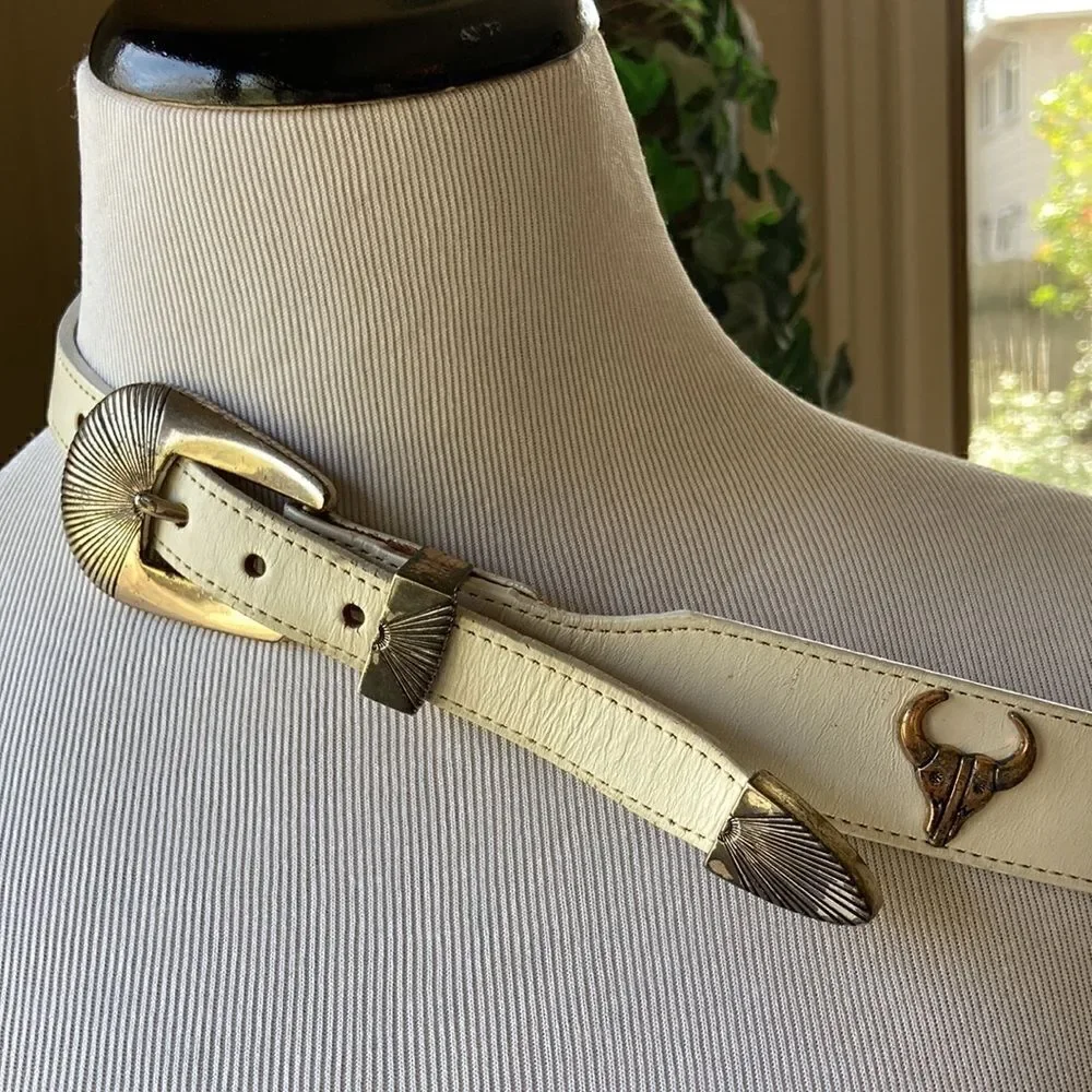 Vintage Southwestern Rodeo Boho Silver Creek Leather 90’s Y2K Embellished Belt